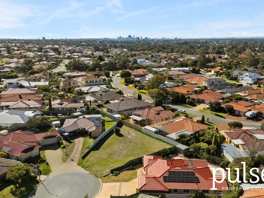 22 Dunstan Place