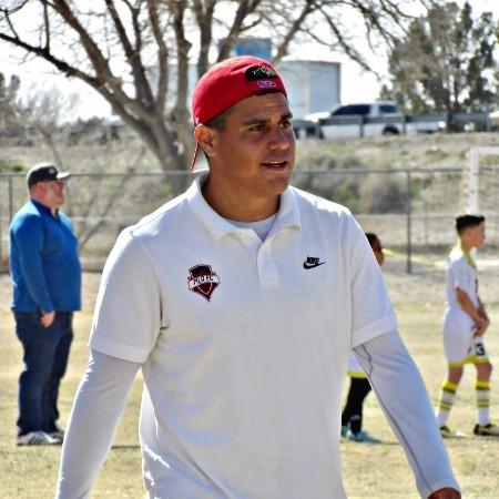 Head Coach Ricardo Zacarias on the sideline