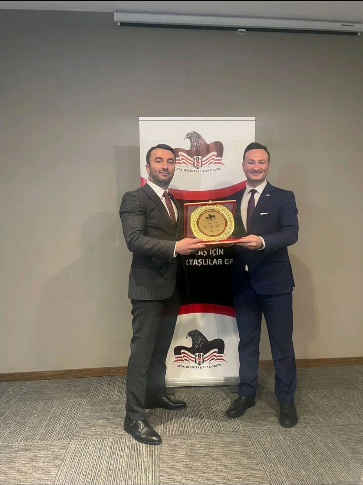 Genç Beşiktaşlılar’da Bayrak Değişimi! - Gorsel 1