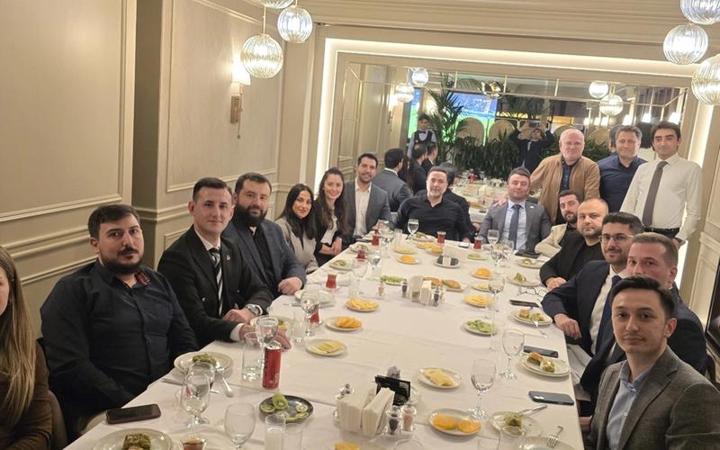 Genç Beşiktaşlılar Grubu Yönetim Kurulu Emre Kocadağ ile Bir Araya Geldi