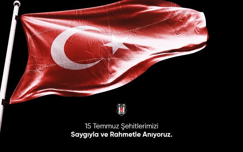 Demokrasi Şehitlerimizi Anıyoruz