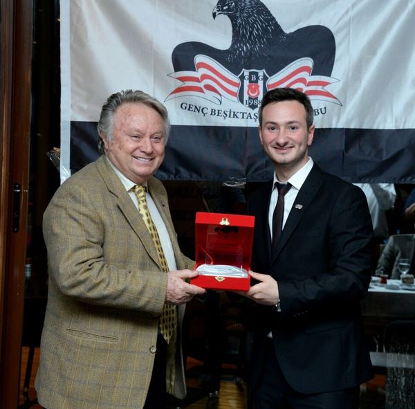 Genç Beşiktaşlılar tarihinden bir kare