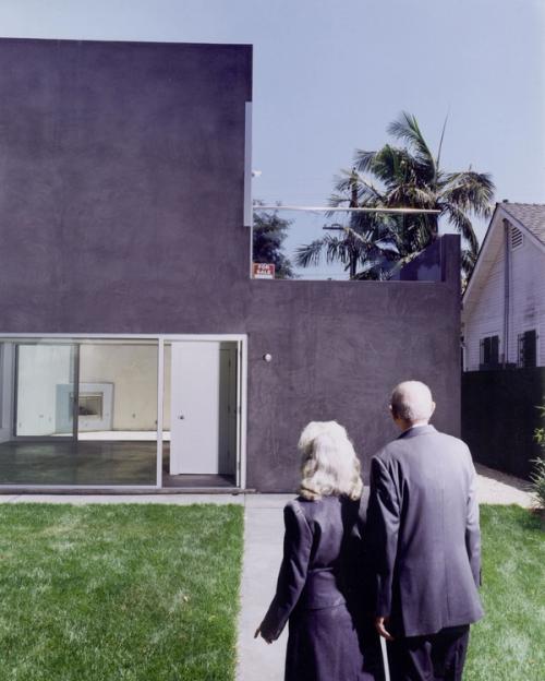 Sale House, Livia Corona