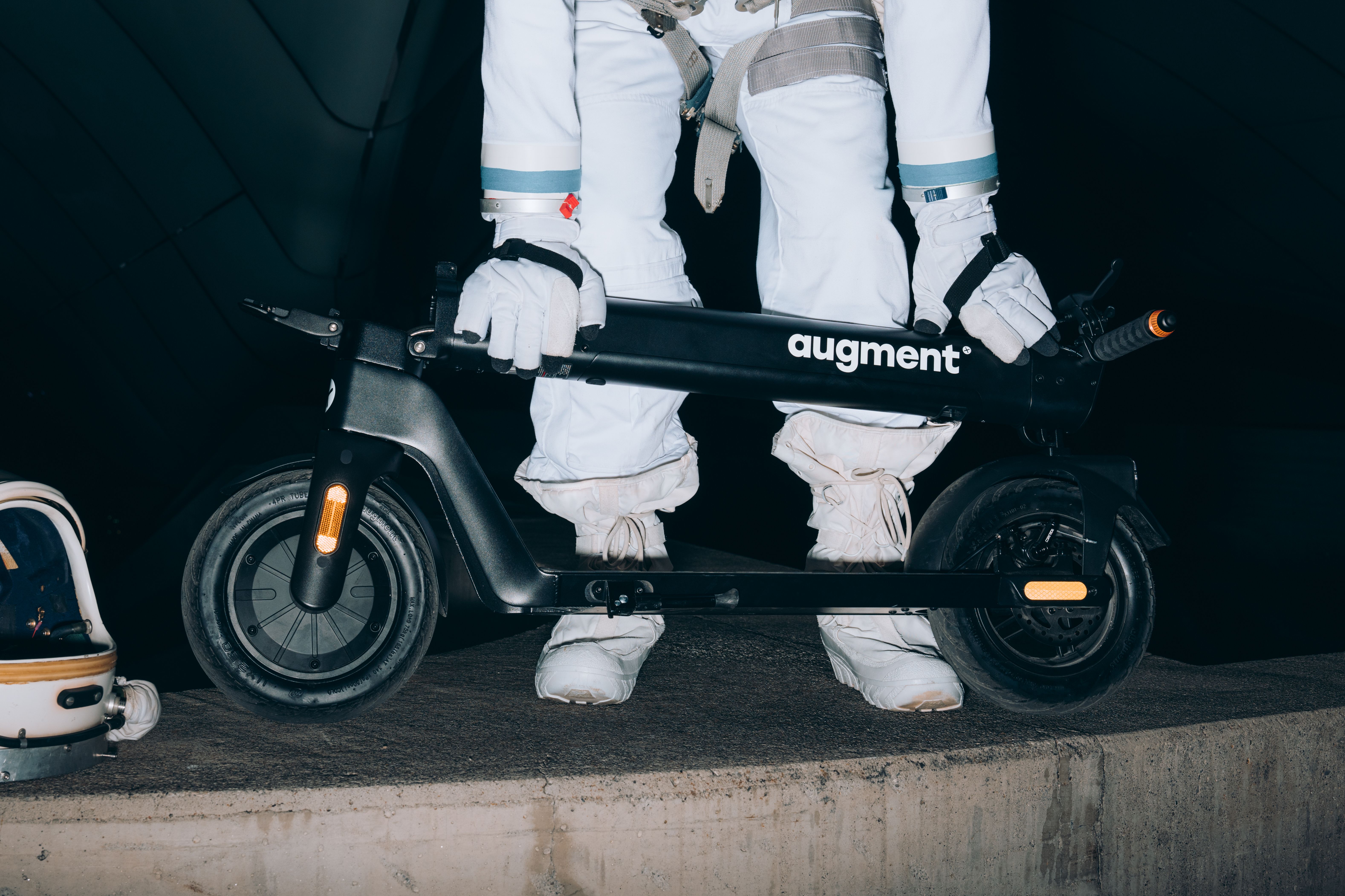 Augment e-scooter im Winter