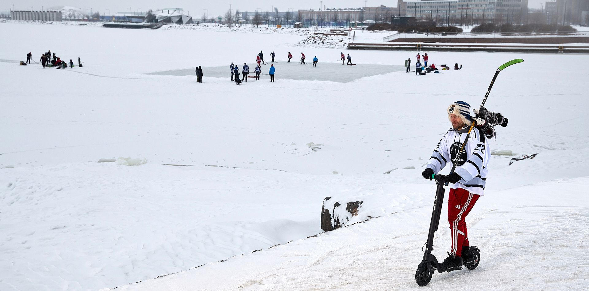 monopattino elettrico Augment guidare neve inverno strada monopattino Augment guida 