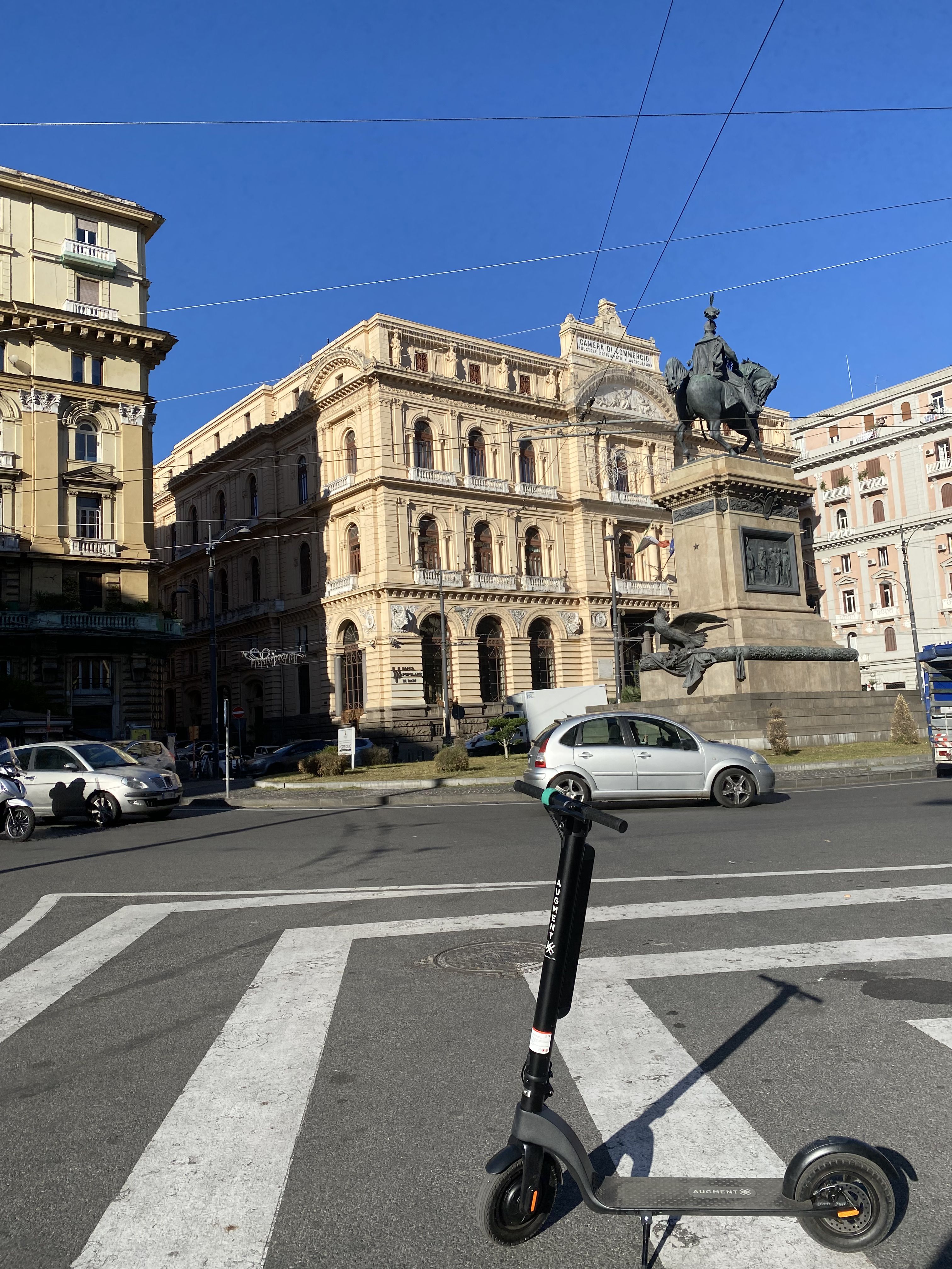 Il monopattino elettrico Augment e' sempre pronto per l'uso ovunque ti trovi monopattino elettrico sostituzione garanzia Augment Italia Milano Roma Napoli