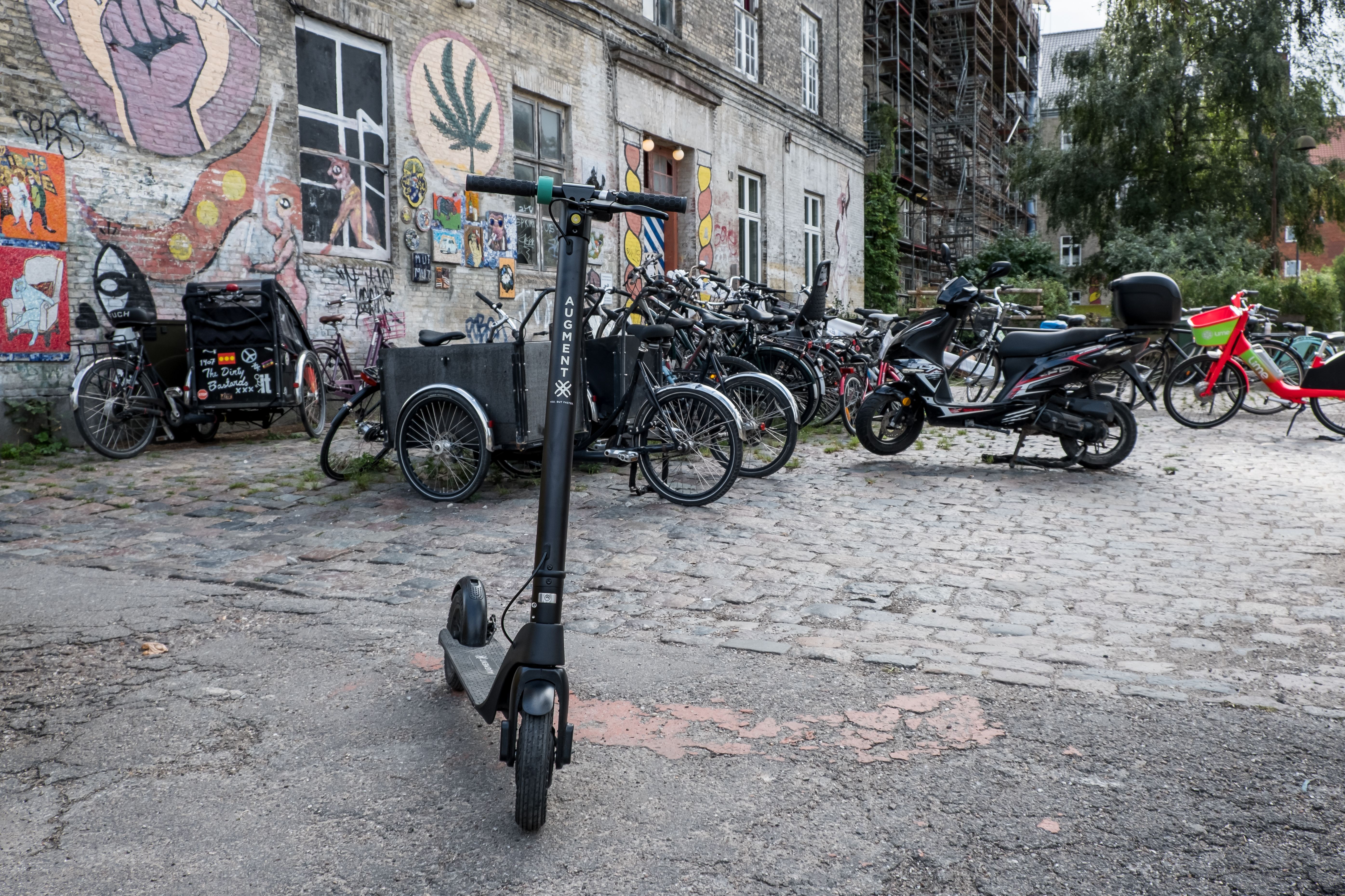 Augment ES 210 e-scooter in Kristianstad Copehagen