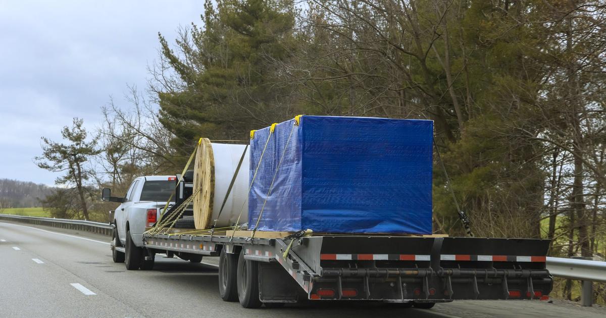 Pinwheeling Loading Trailer Equipment Trailer Loading: How To Use Ramps, Winches, and Tie-Downs ...