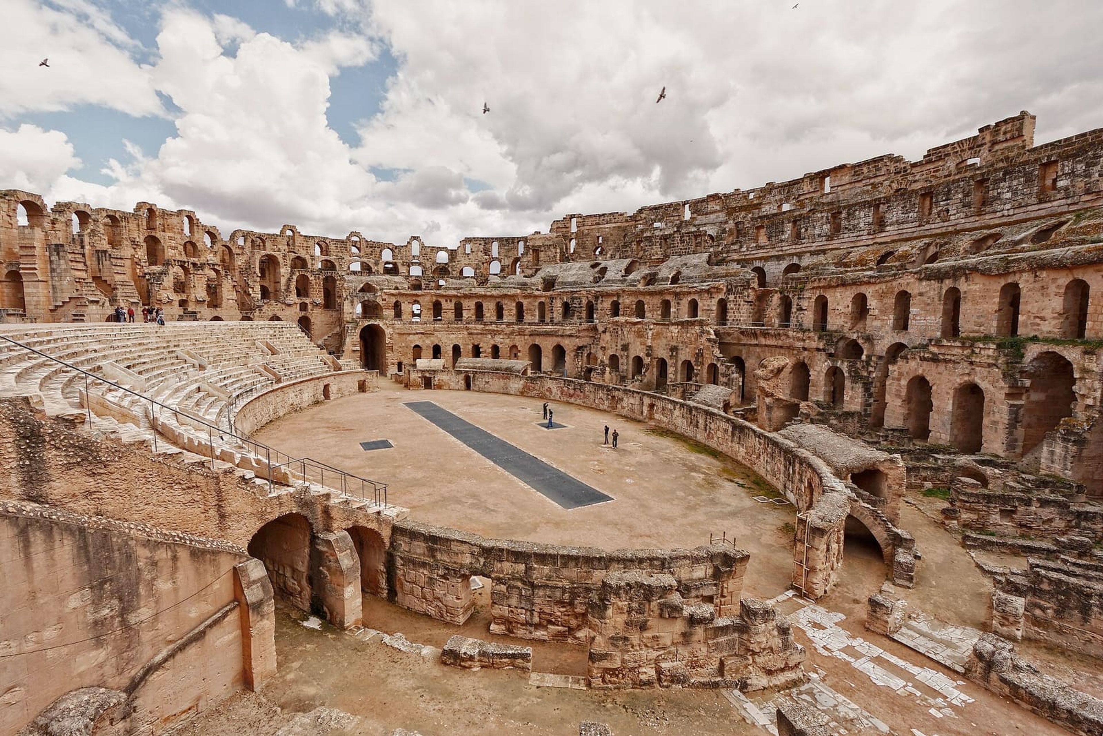 Intérieur de l'amphithéâtre romain d'El Jem