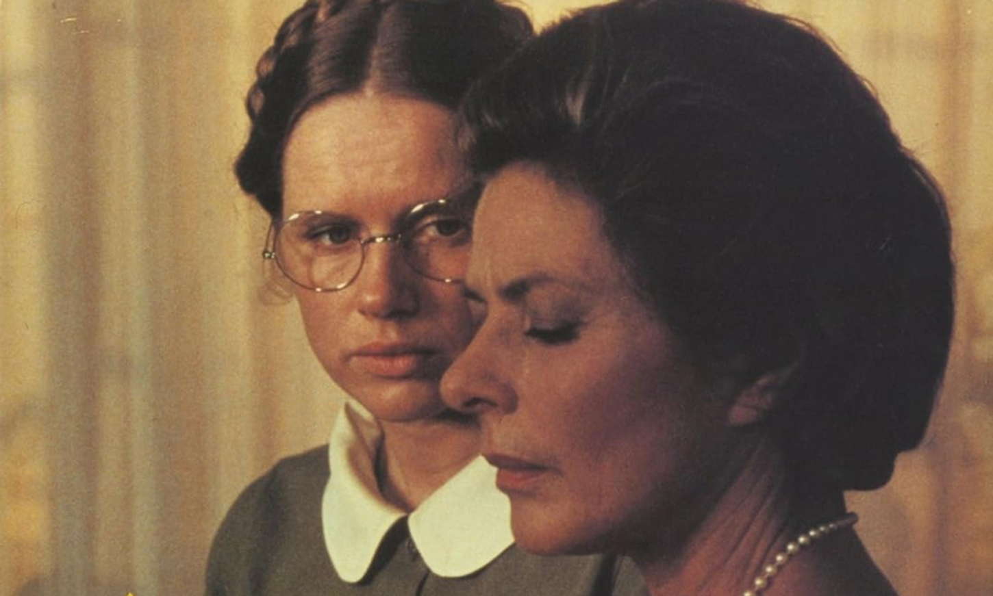 Bilde fra Høstsonaten med Liv Ullman i kostyme