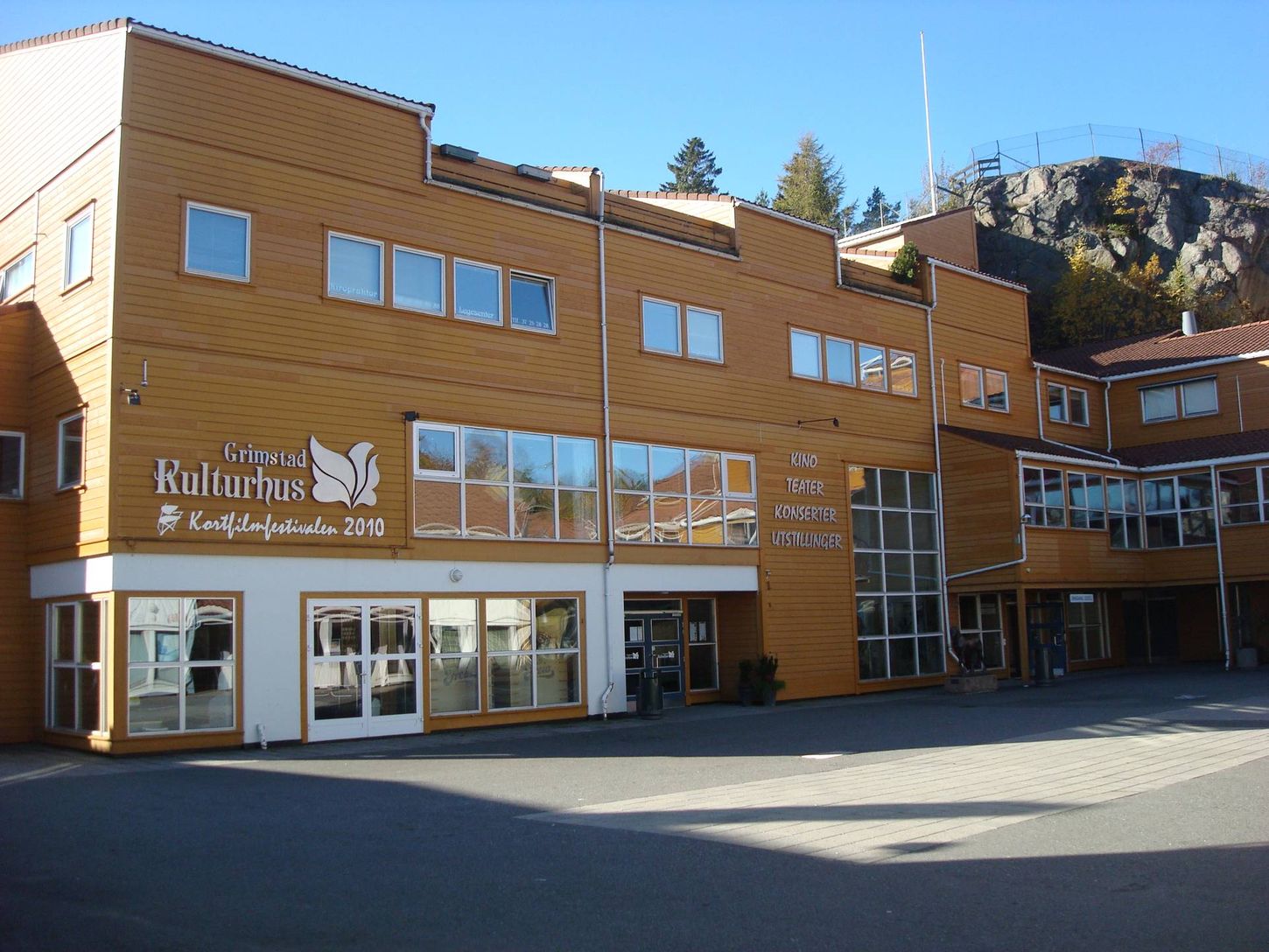 Bilde av kulturhuset fra utsiden