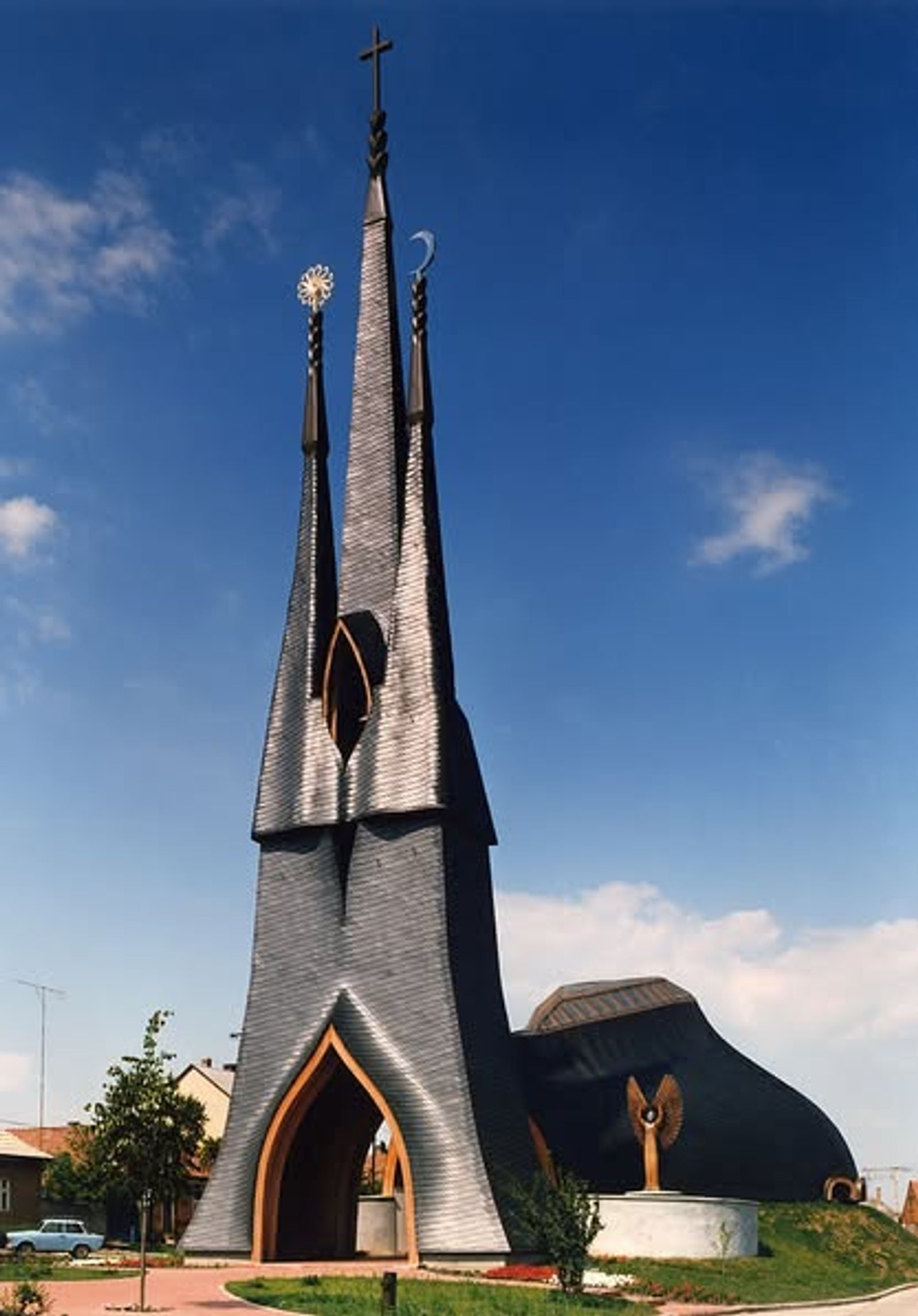 Holy Spirit Church, Paks - 1