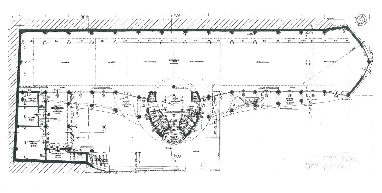 Académie de football — terrain d'entraînement couvert - 2