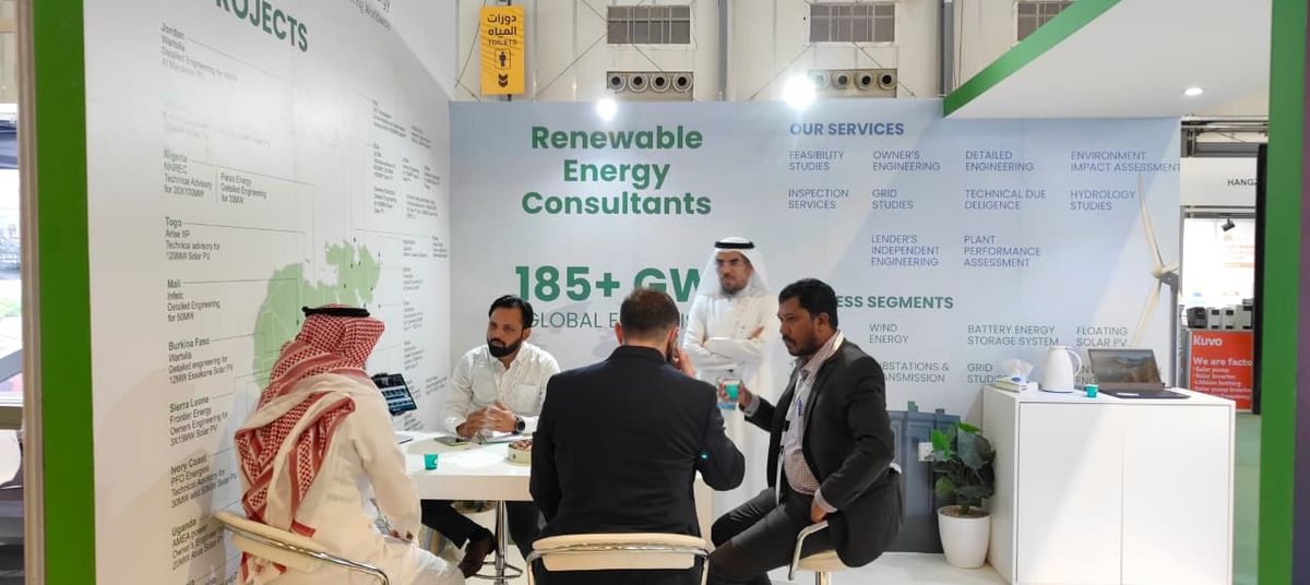SgurrEnergy team meeting visitors at the Solar & Storage Live Riyadh 2026 booth
