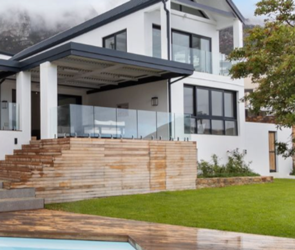 4-Bedroom Luxury Home in Camps bay