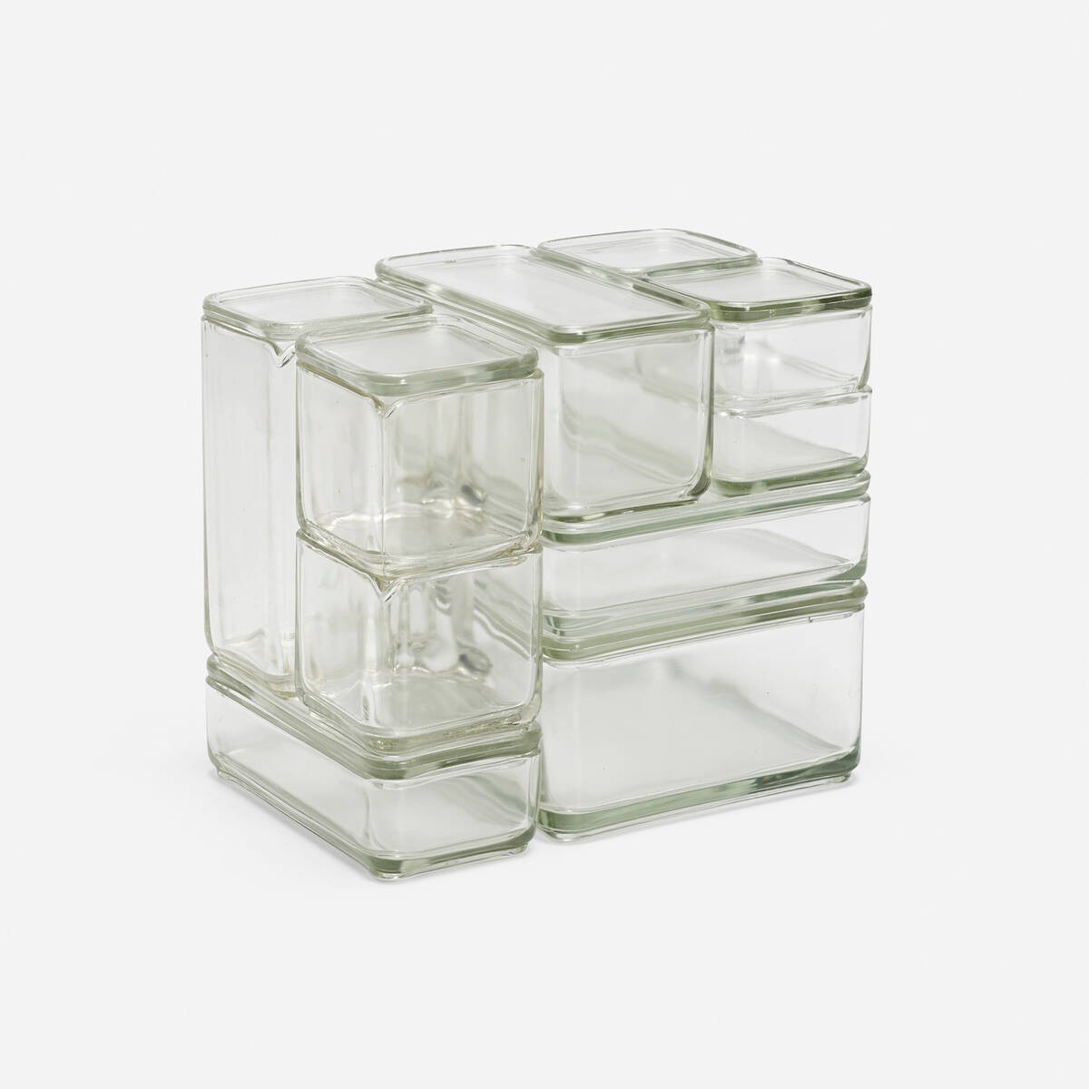 Ill. 1. Kubus stacking containers, set of ten by Wright20, 2013