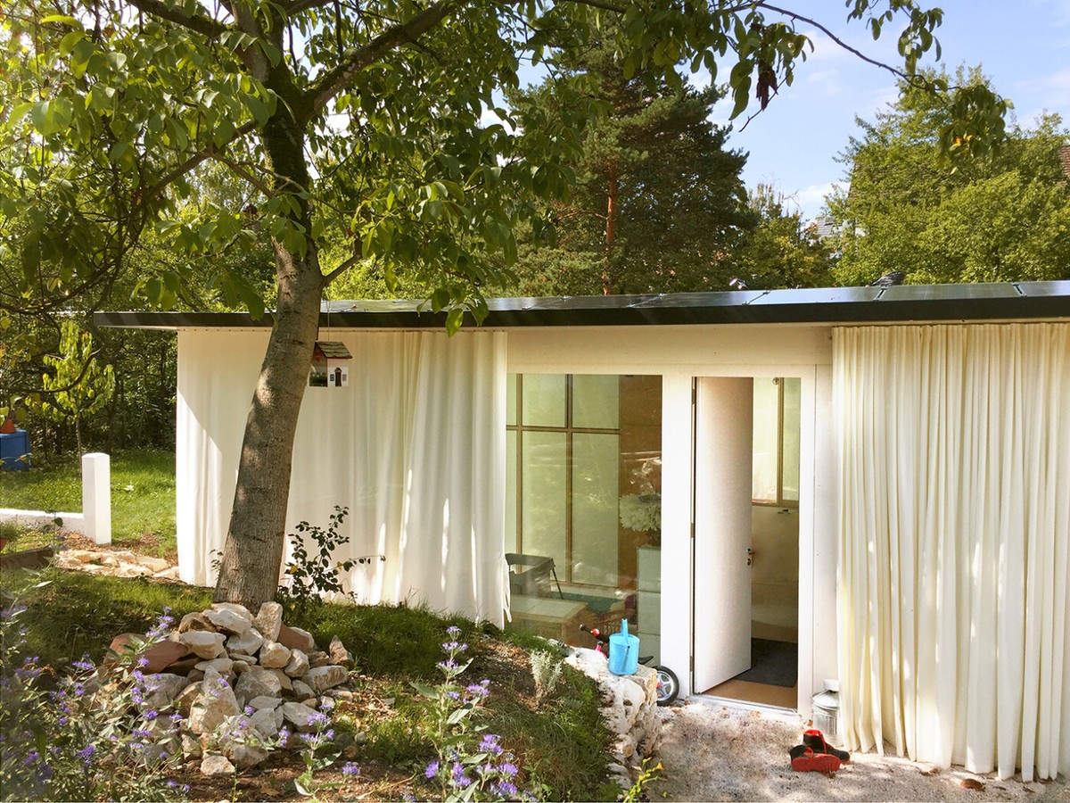 Ill. 6. Rahbaran Hürzeler Architekten, Movable House, Riehen, Exterior Perspective 01, (2018). Digital image by Rahbaran Hürzeler Architekten, 2018.