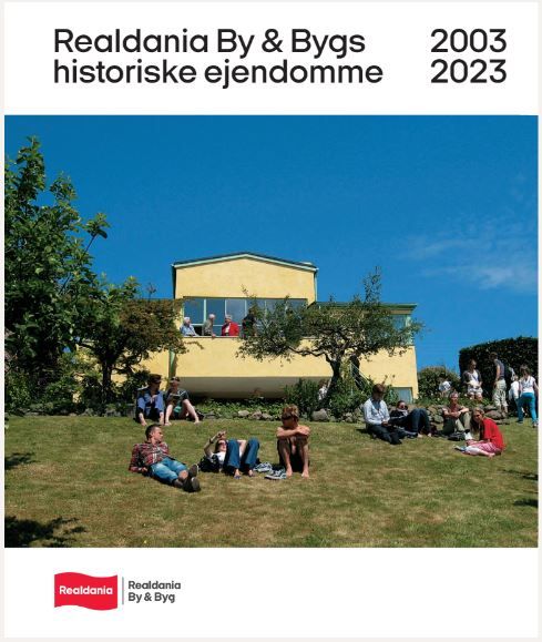 Nyt essay af Arne Høi 