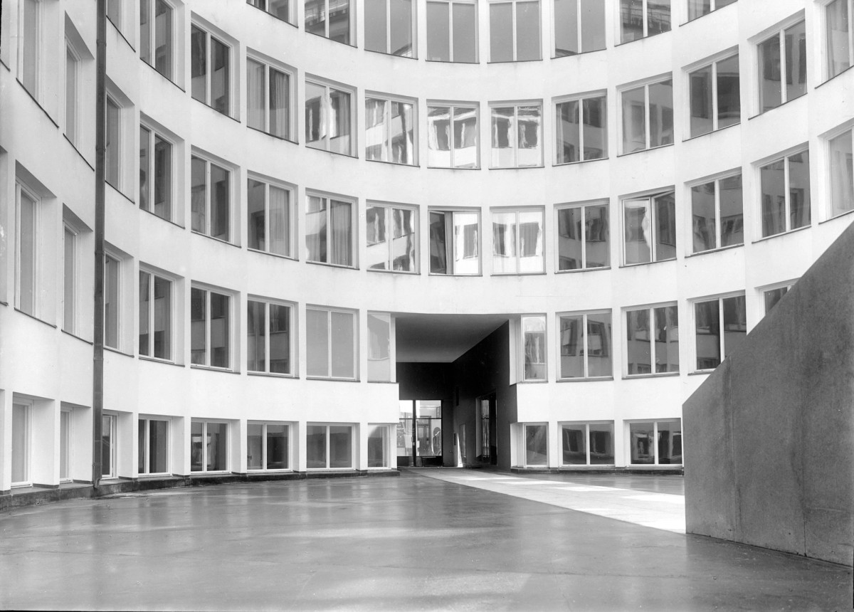 Ill. 5. Exteriör, gård. Foto: ArkDes
