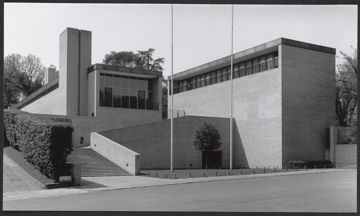 Ill. 2. Photo of the Danish Academy from Via Omero. Royal Danish Library – The Art Library, Digital collections – images, Ving 109, række 19-20, DAF kasse 38_0459.
