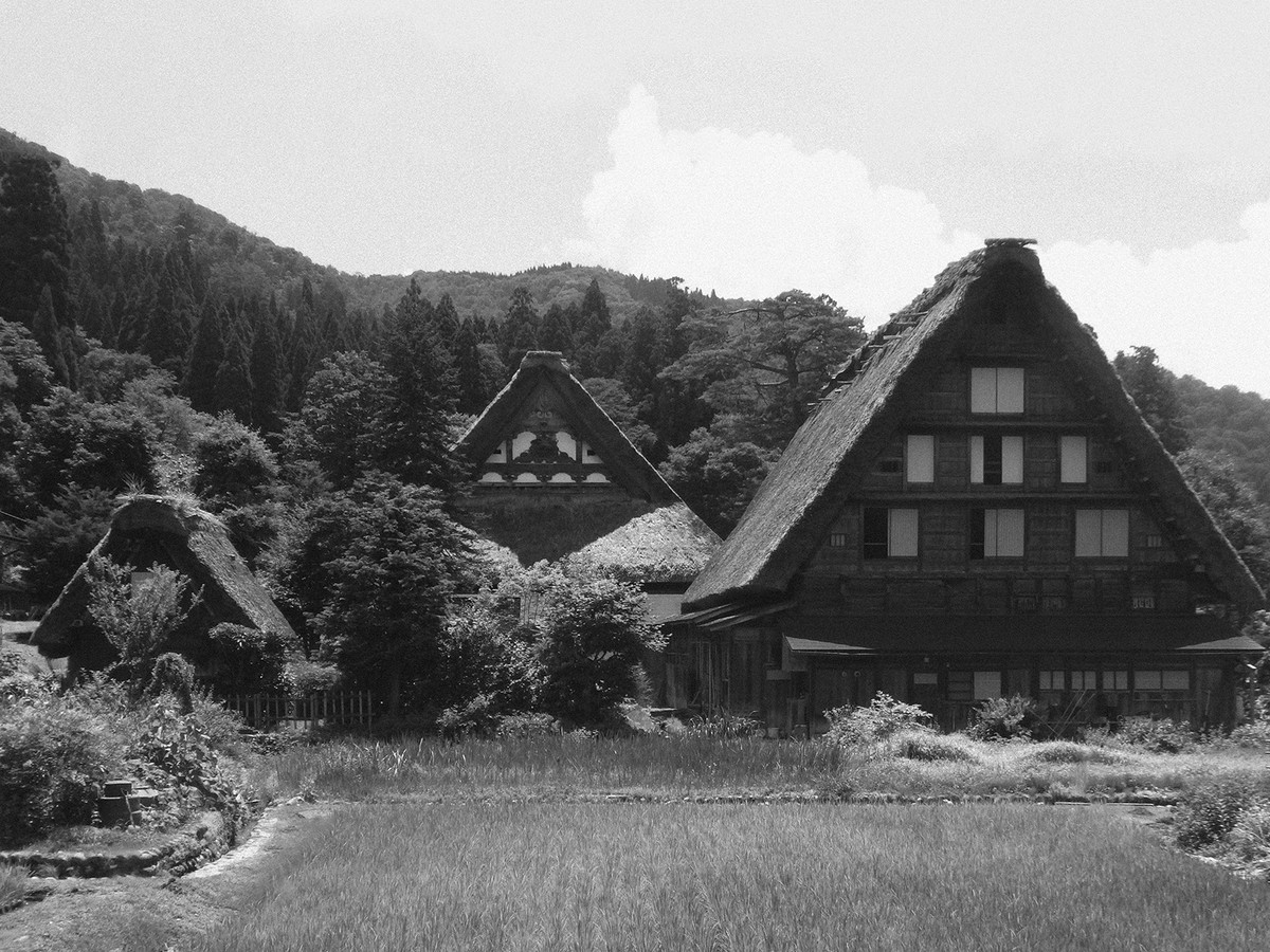 Ill. 3. Gassho-zukkuri-hus i Shirakawa-go.
