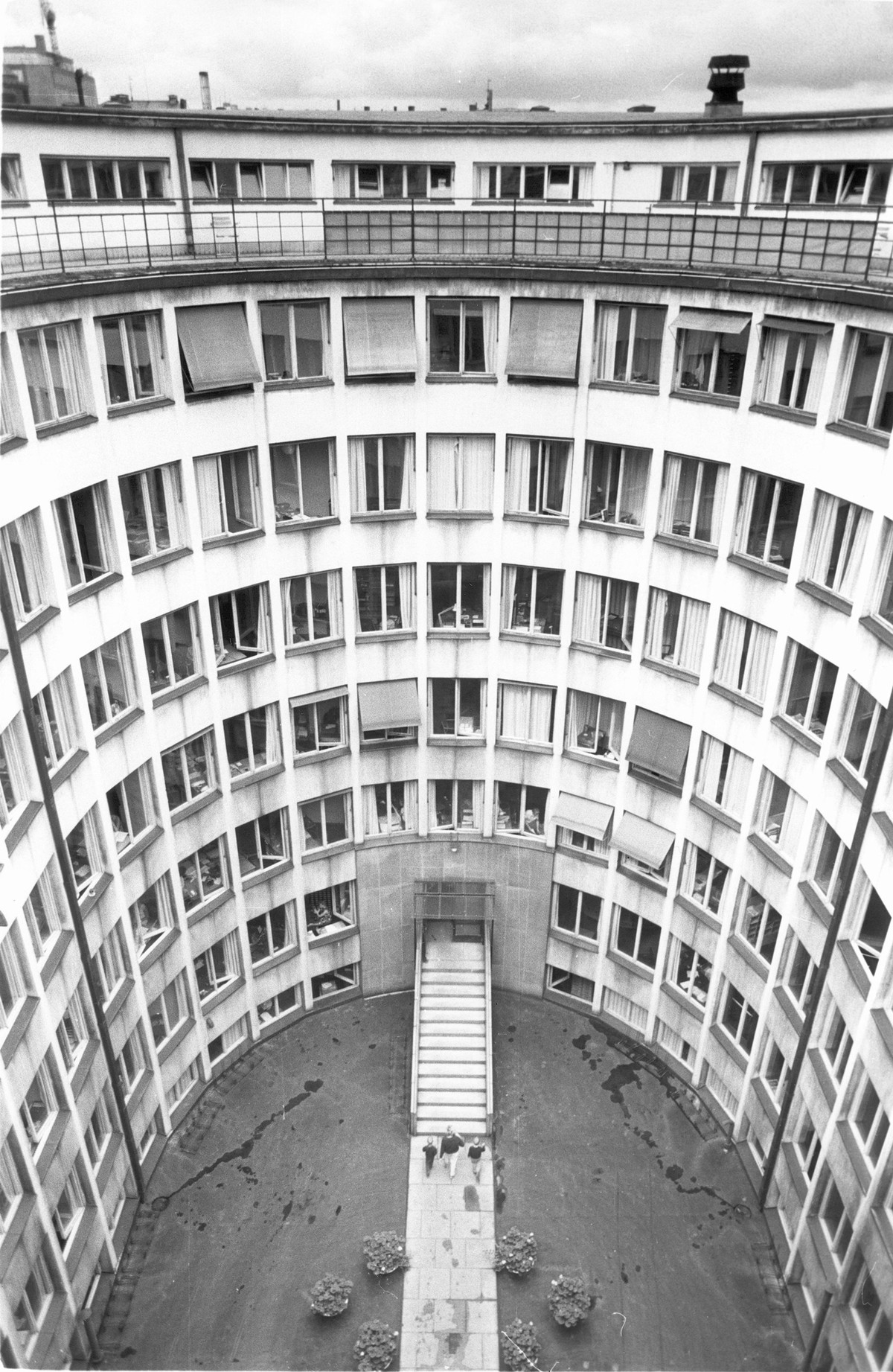 Ill. 3. Exteriör, innergården. Foto: ArkDes