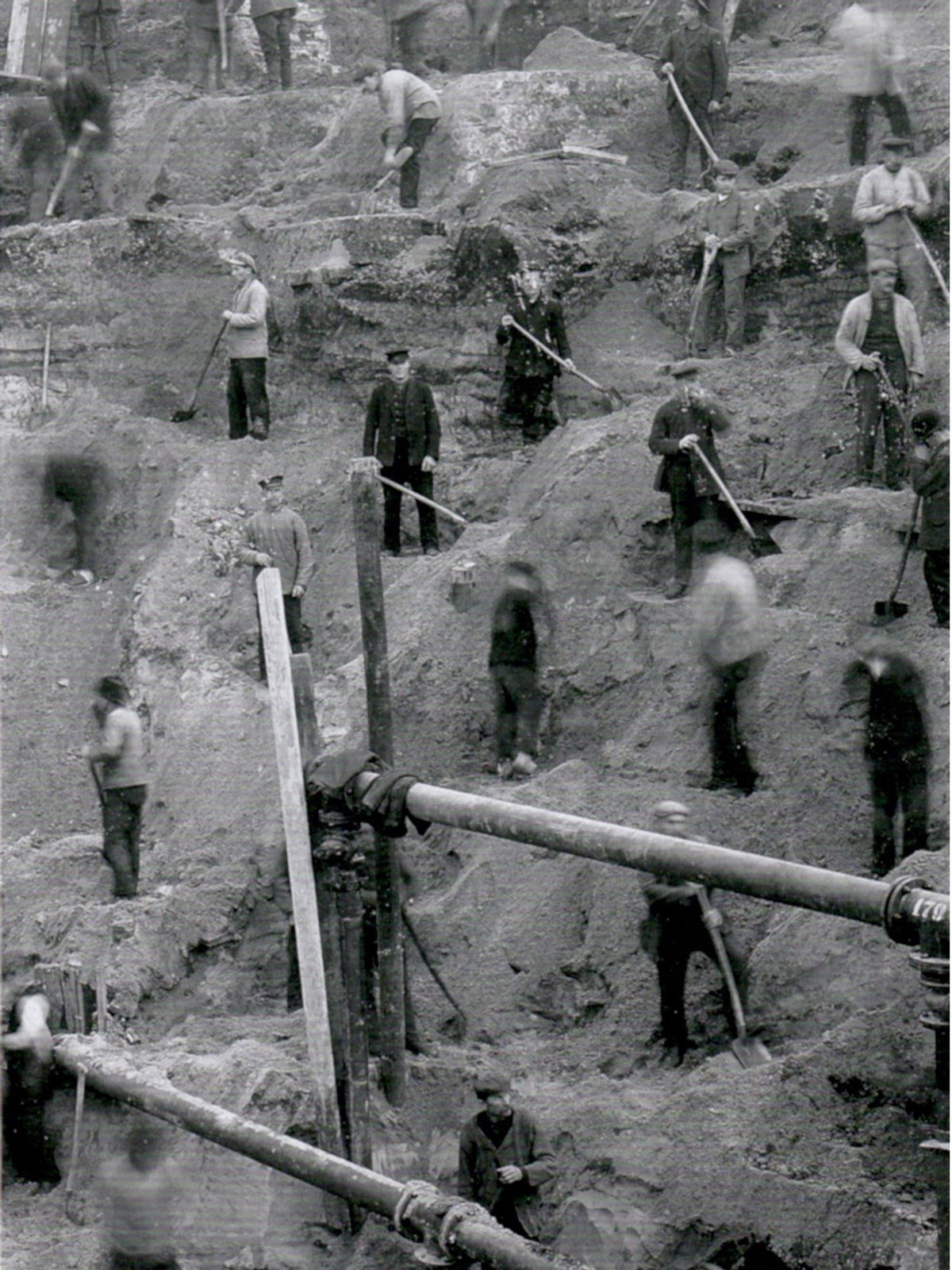 Ill. 2. Construction at Museum Island, Berlin, 1911. Photograph of excavation works.

