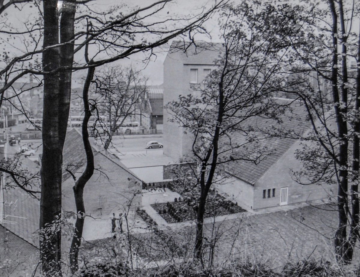 Ill. 4. Ansgar Church, view of the parish complex from the small wood. Royal Danish Library – The Art Library.