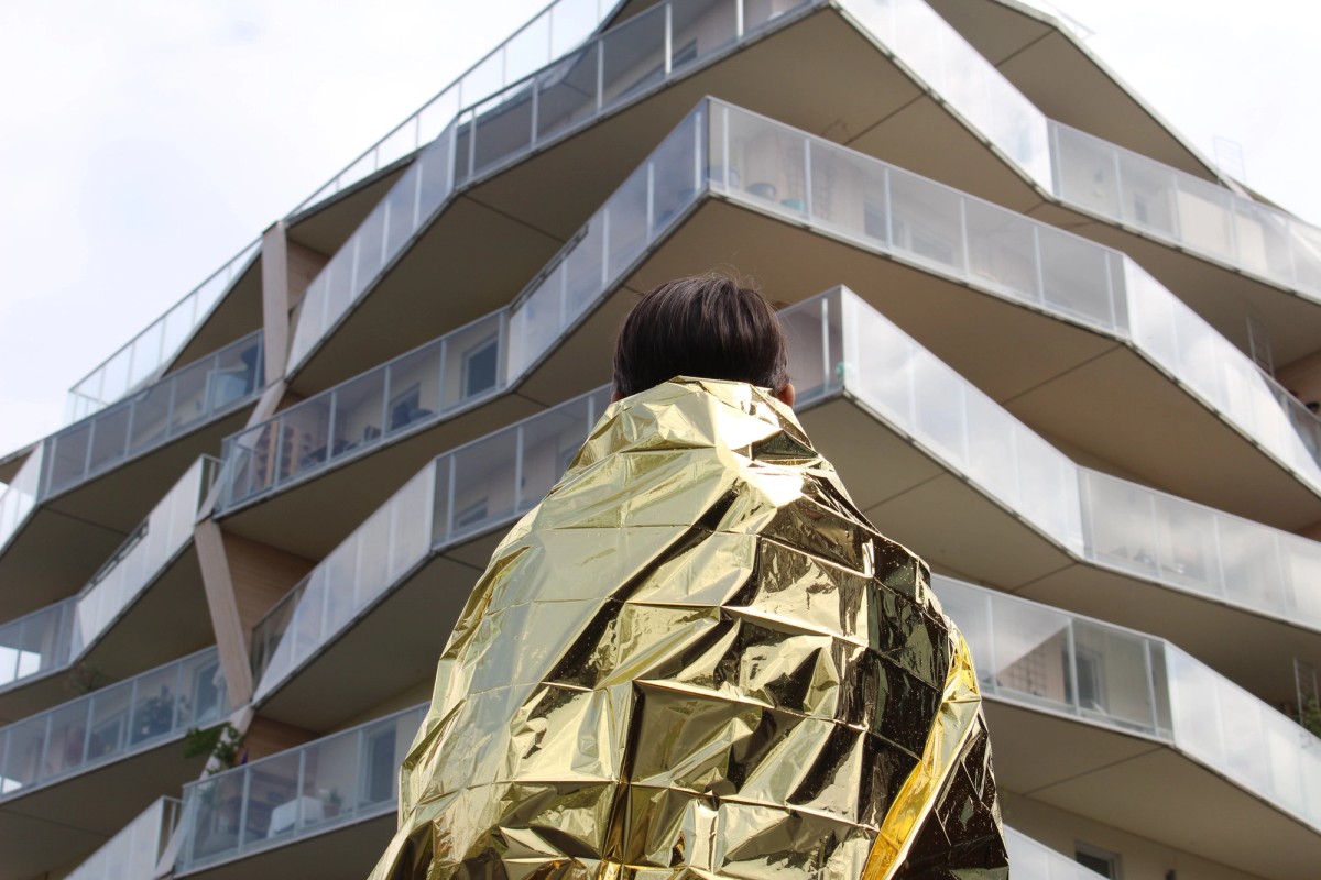 Ill. 1. The Golden Standard er en arkitektonisk og meteorologisk Sci-Fi-performance af Pia Rönicke og Nis Rømer.