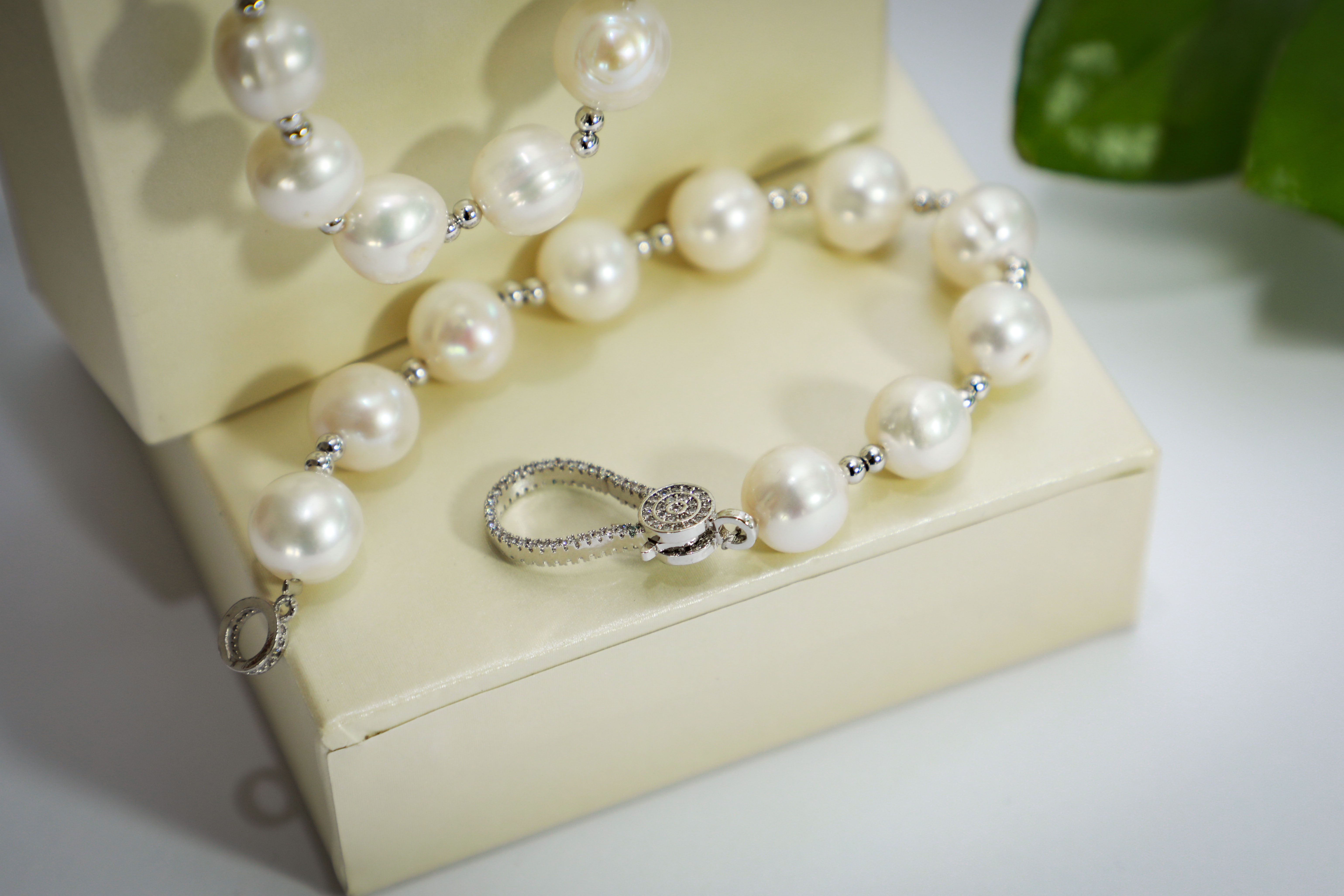Pulsera Kintsugi blanco - Código 72102