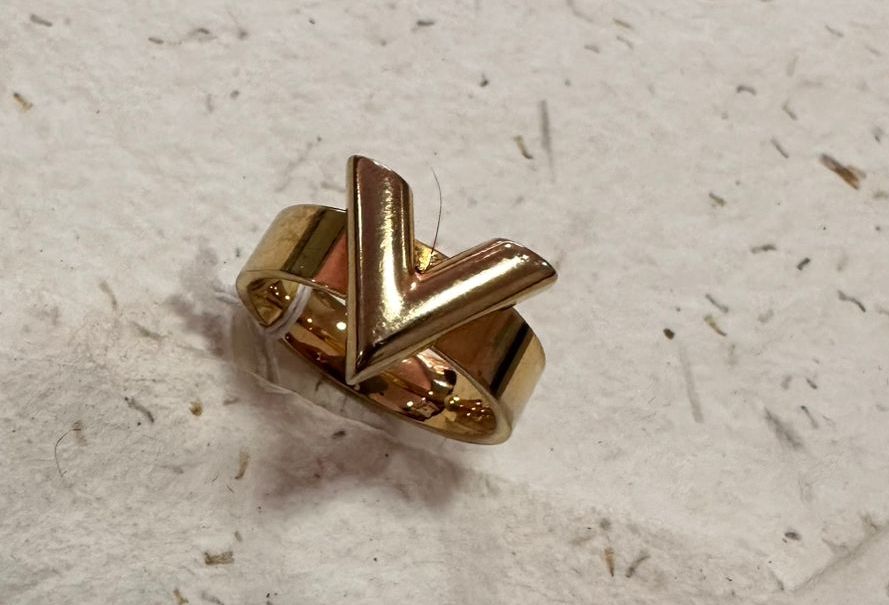 Anillo enchapado en oro - Código K117