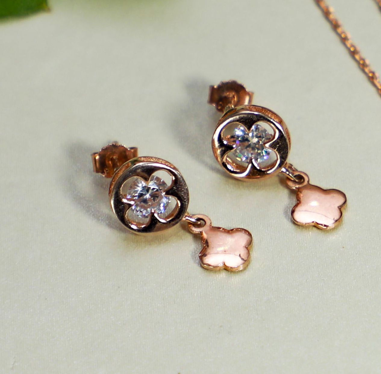 Aro plata oro rosa con circones y corazon colgante - Código K684