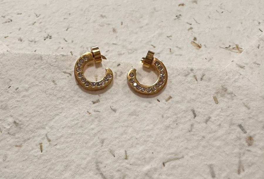 Aro de acero enchapado con circones - Código K242