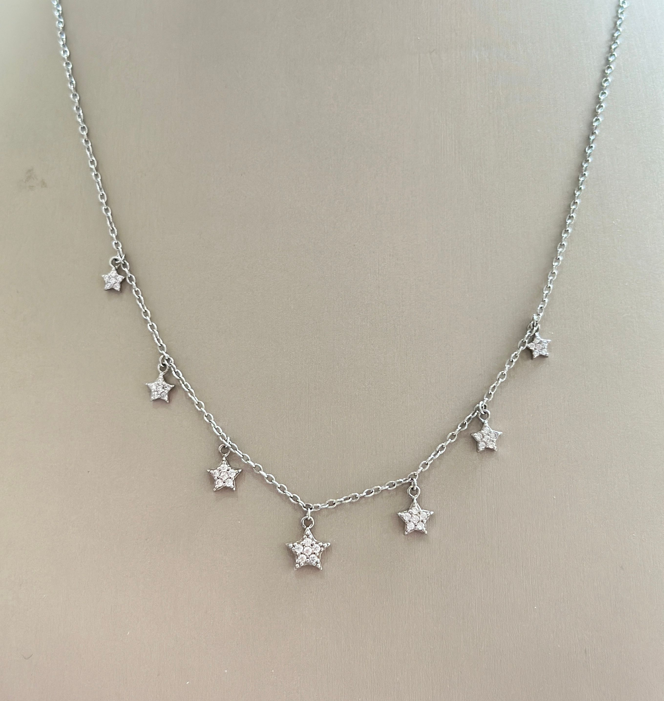 Cadena de plata rodinada 925 con estrellas y circon - Código K532