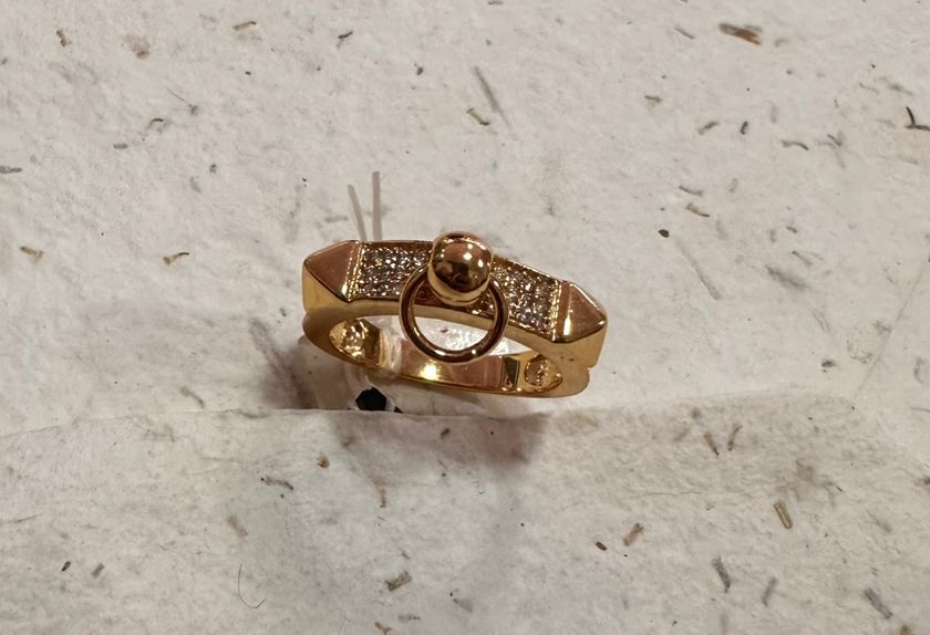 Anillo enchapado con circones - Código K351