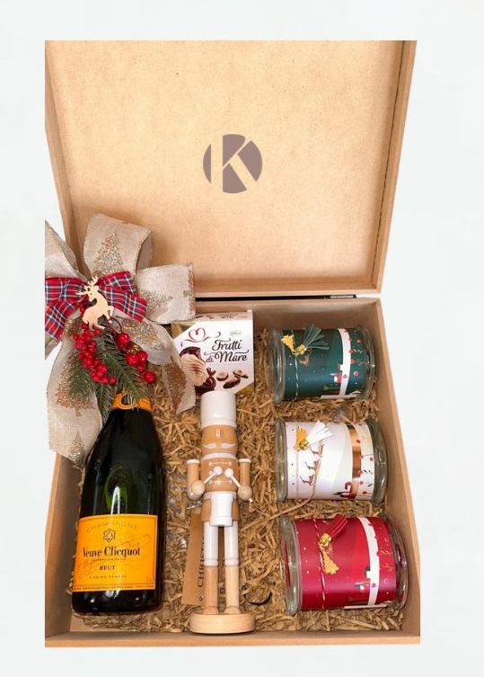 Cajas especiales con velas - Código RE-032