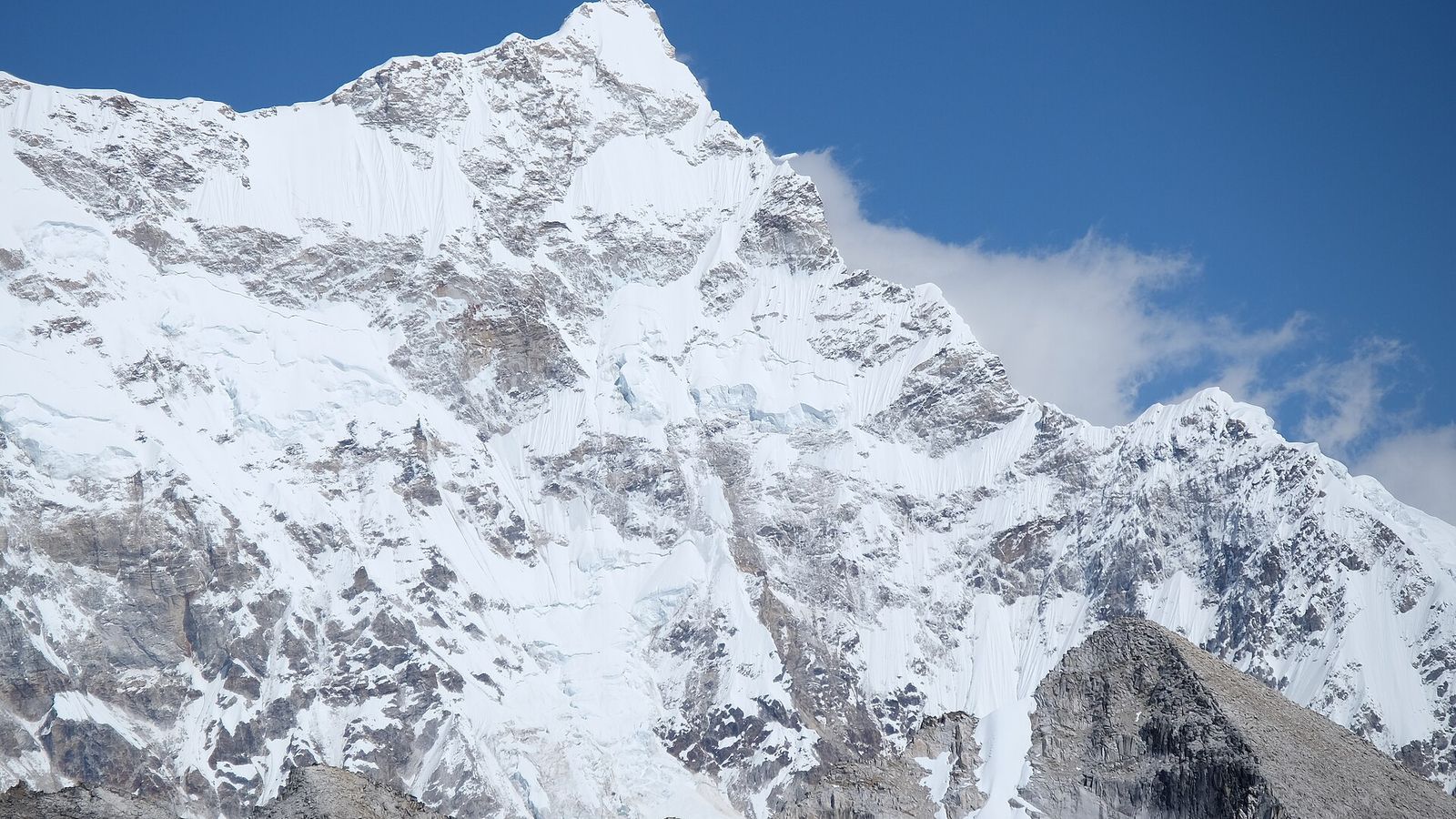 Gangkhar Puensum
