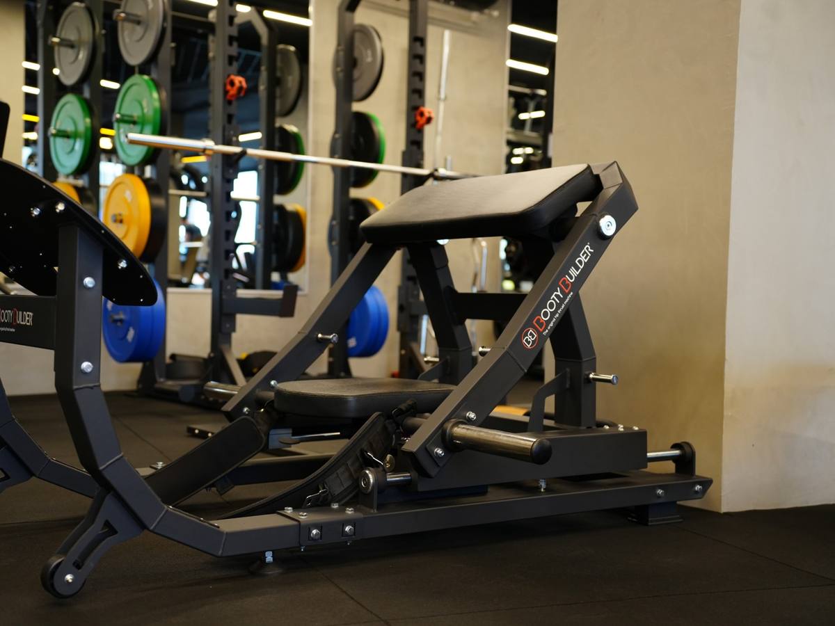 Booty Builder hip thrust machine