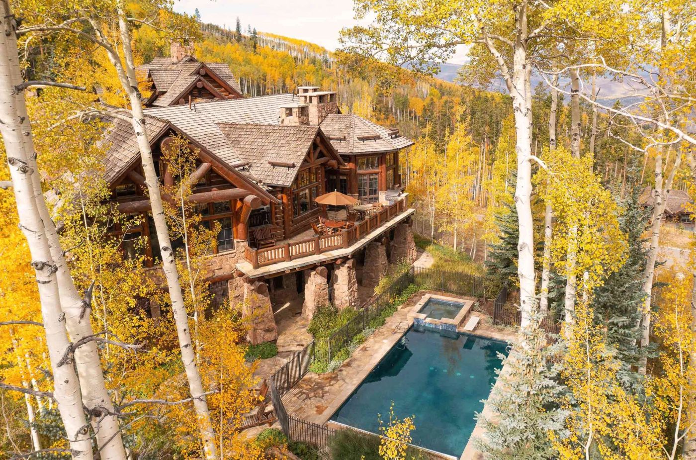 Luxury private mountain home available through JWs Travel in Beaver Creek, Colorado.