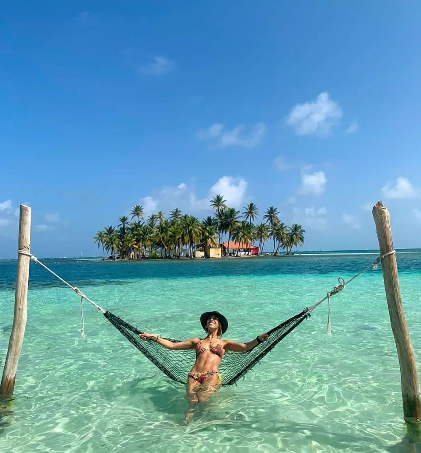 Travelers enjoying a private Guna Yala experience in Panama’s San Blas Islands.