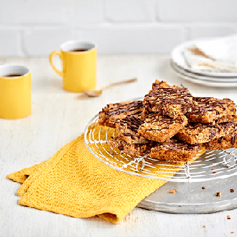 Honey and banana porridge squares