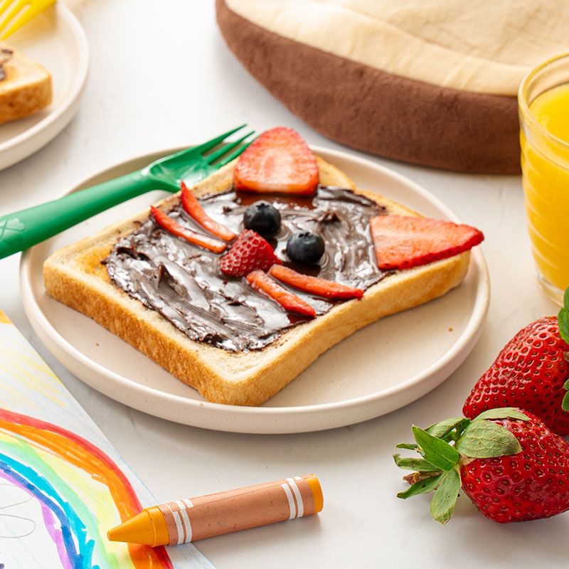 Cat toast with honey and cocoa