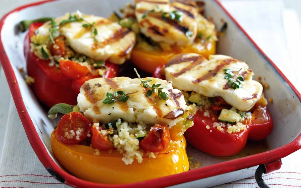 Grilled halloumi peppers with Rowse Greek Honey dressing