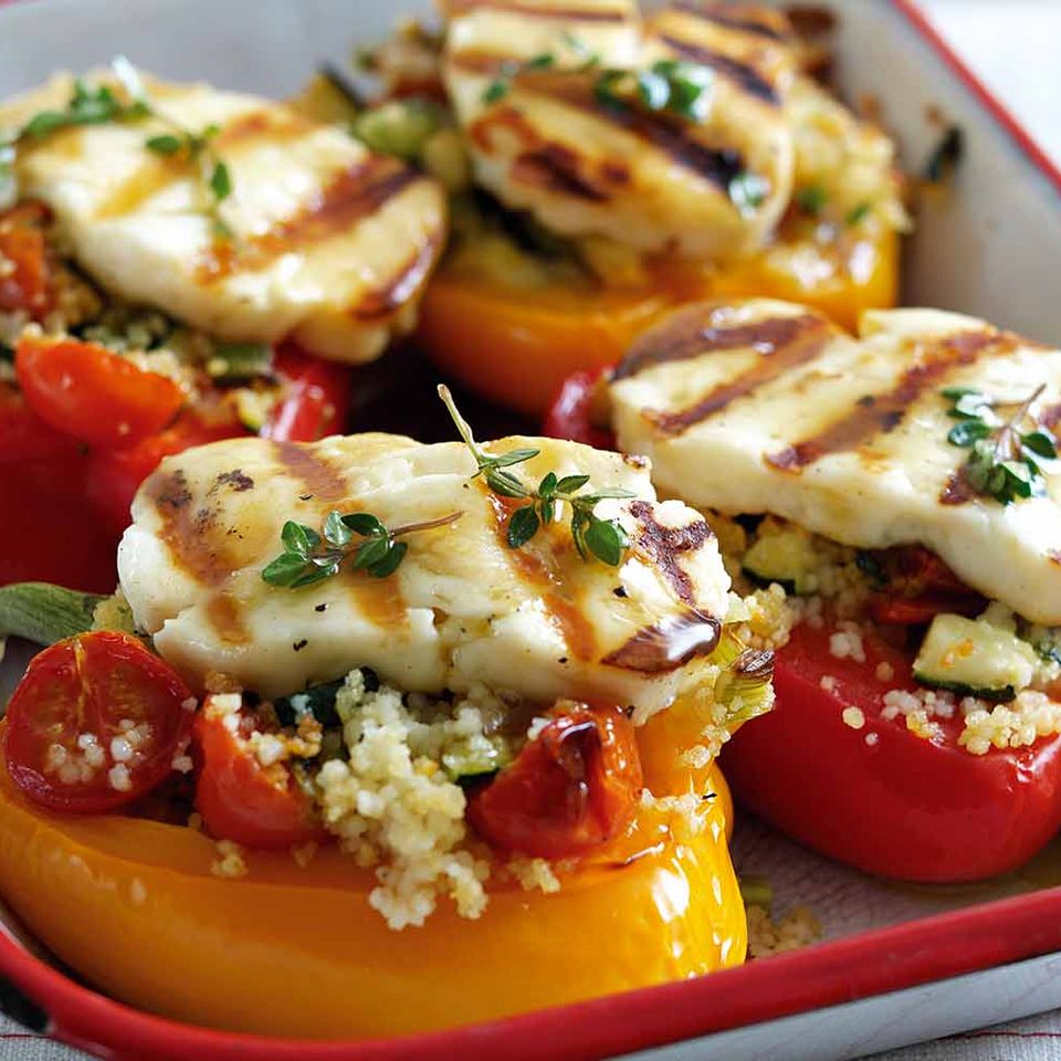 Grilled halloumi peppers with Rowse Greek Honey dressing
