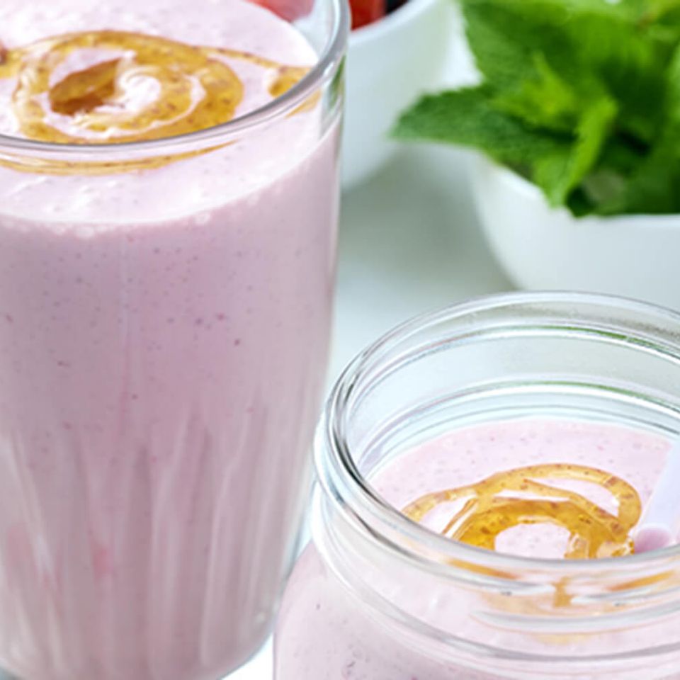 Yogurt, berries and Rowse Greek Honey breakfast smoothie