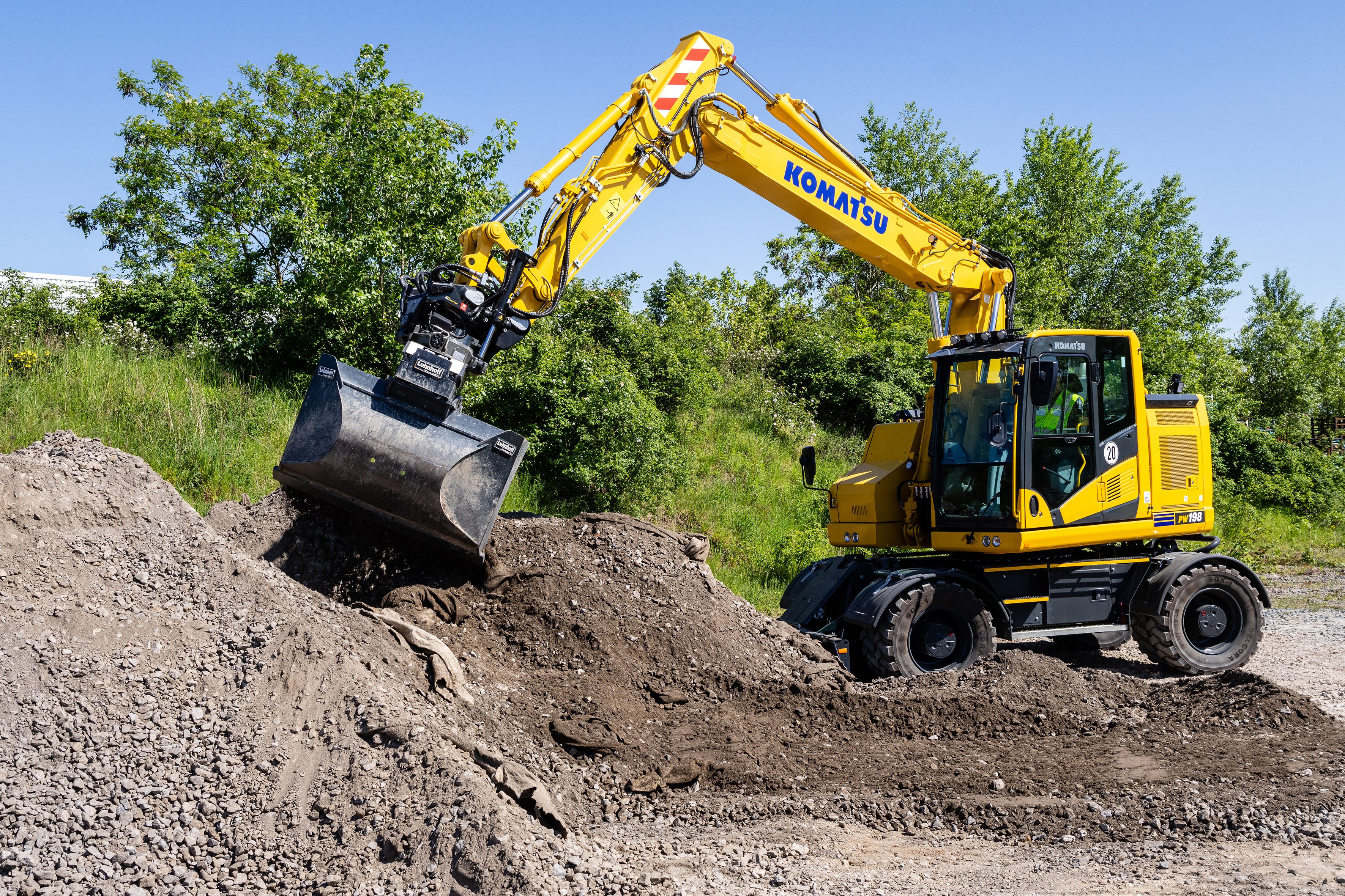 小物 karuhlme Amazon | キタコ(KITACO) ミラーホルダー付ヘルメットホルダー