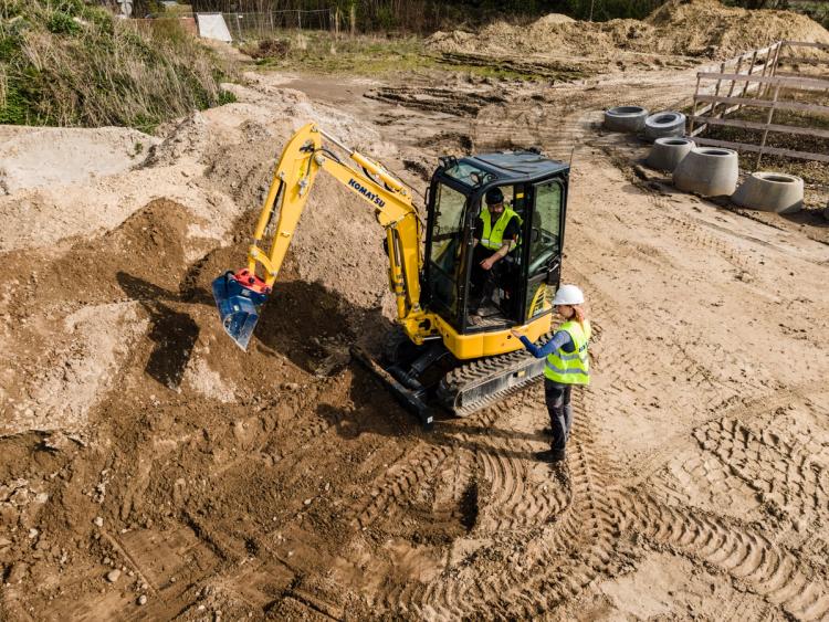 Machines / Mini excavator / Komatsu PC20R - PC58MR | Hesselberg