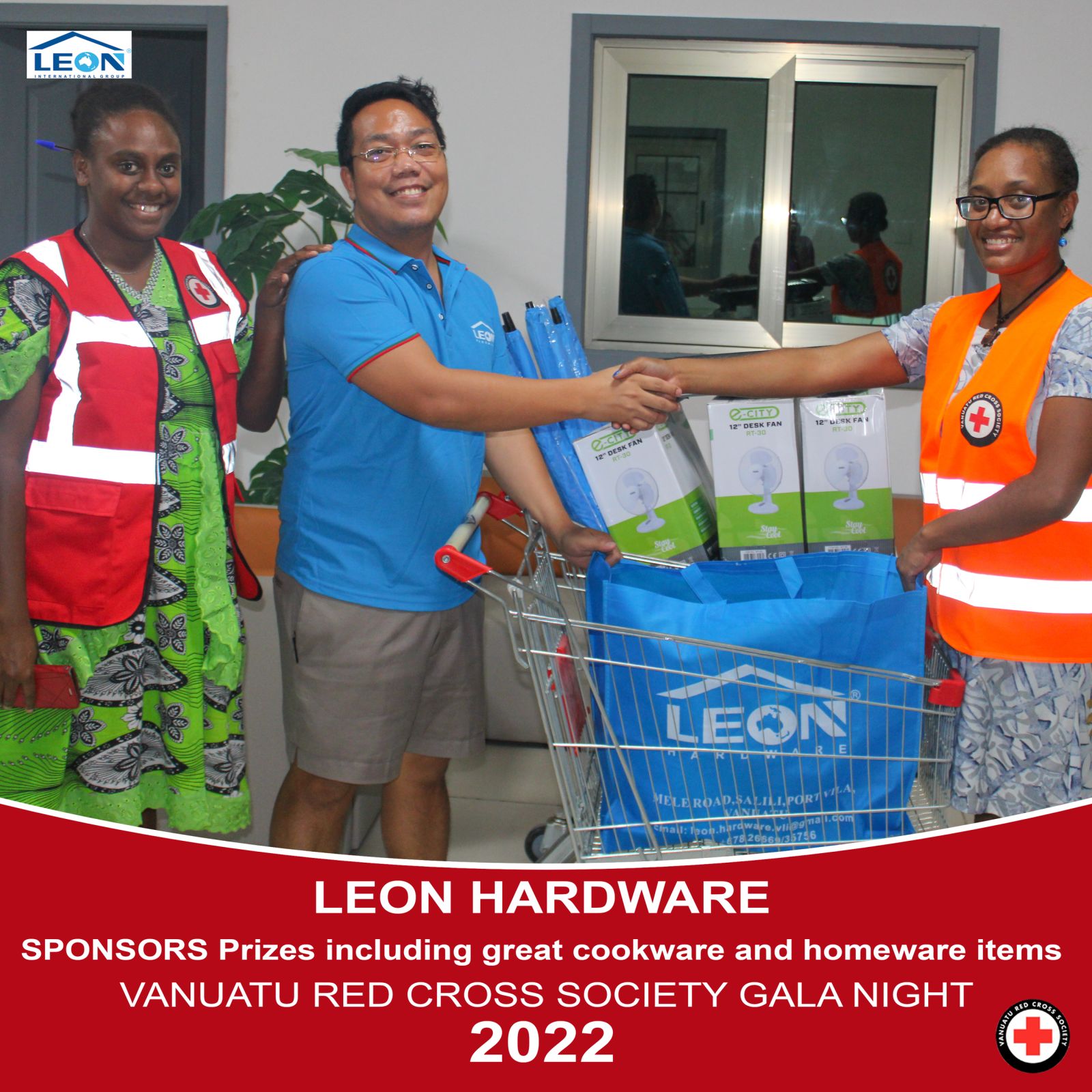 Leon Hardware Vanuatu Sponsors Vanuatu Red Cross Society GALA Night 2022 with Prizes including great cookware and homeware items.