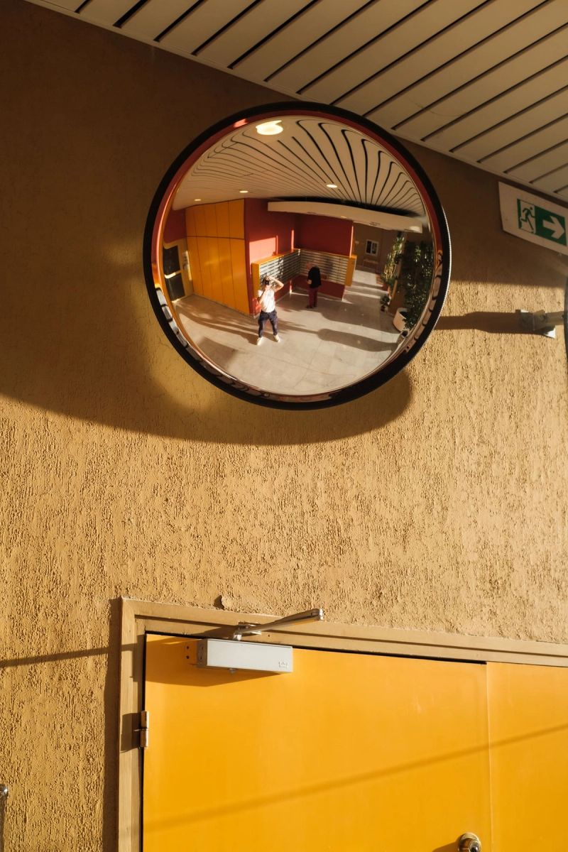 Selfie Ylw — Paris, France