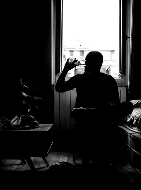 Portrait de la silouhette de Nicolas Nargeot en contre-jour